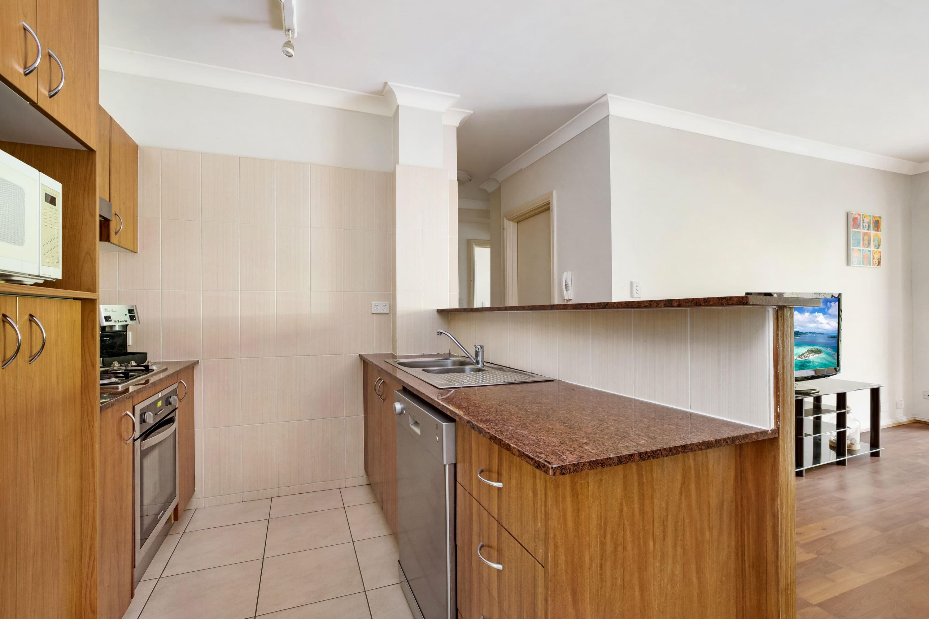 253-255 Carrington Road, Coogee NSW 2034, Coogee - Thumbnail 2