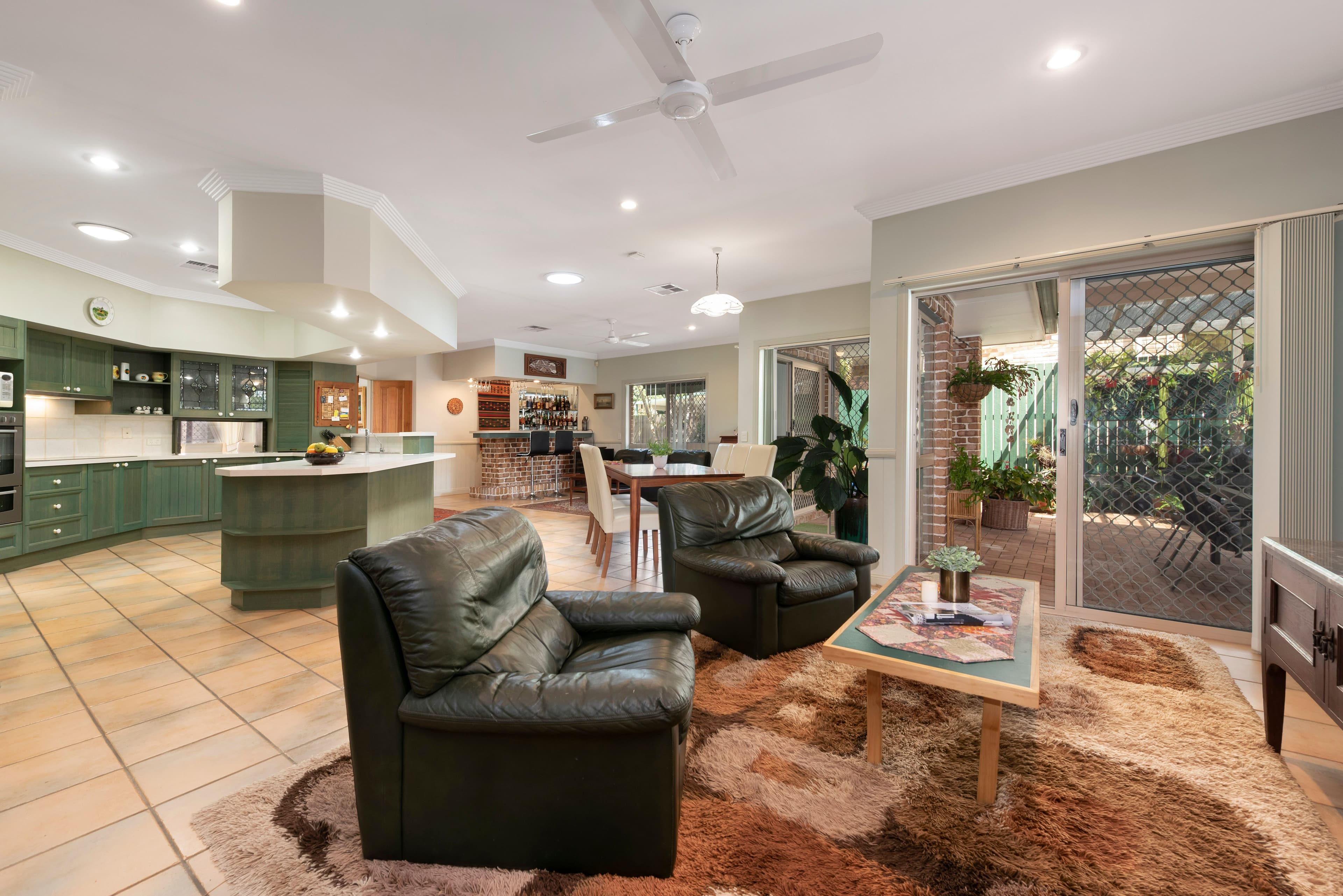 37 Amersham Crescent, Carindale QLD 4152, Carindale - Thumbnail 5