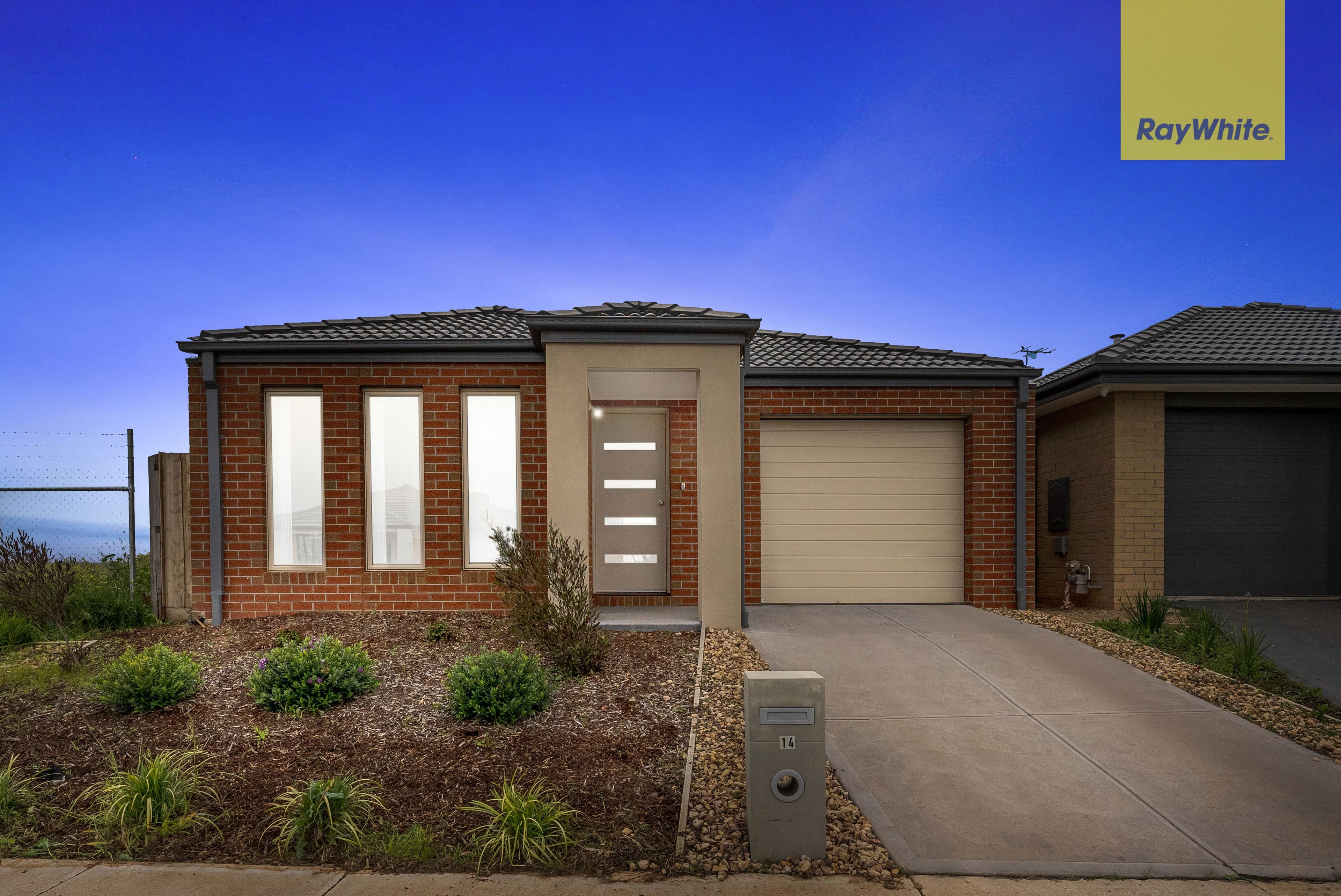 14 Clauscen Avenue, WEIR VIEWS VIC 3338, Weir Views - Image 1