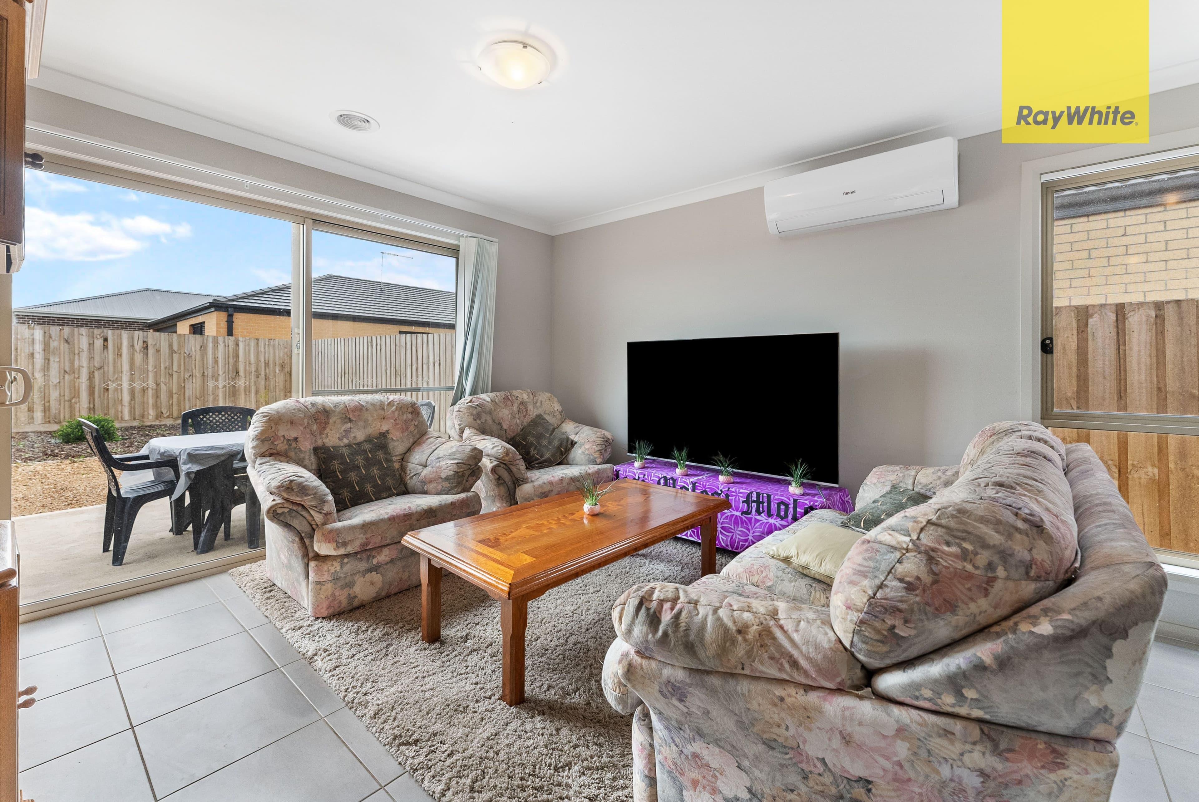 14 Clauscen Avenue, WEIR VIEWS VIC 3338, Weir Views - Thumbnail 5