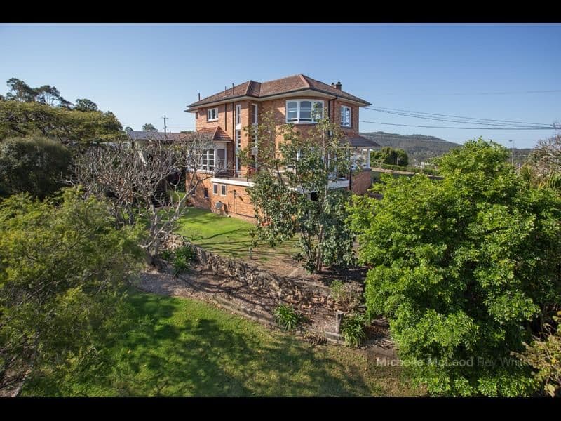 8 Bielby Road, CHAPEL HILL QLD 4069, Chapel Hill - Image 1