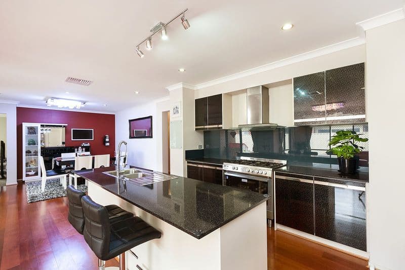 23 Farmhouse Boulevard, EPPING VIC 3076, Epping - Thumbnail 2