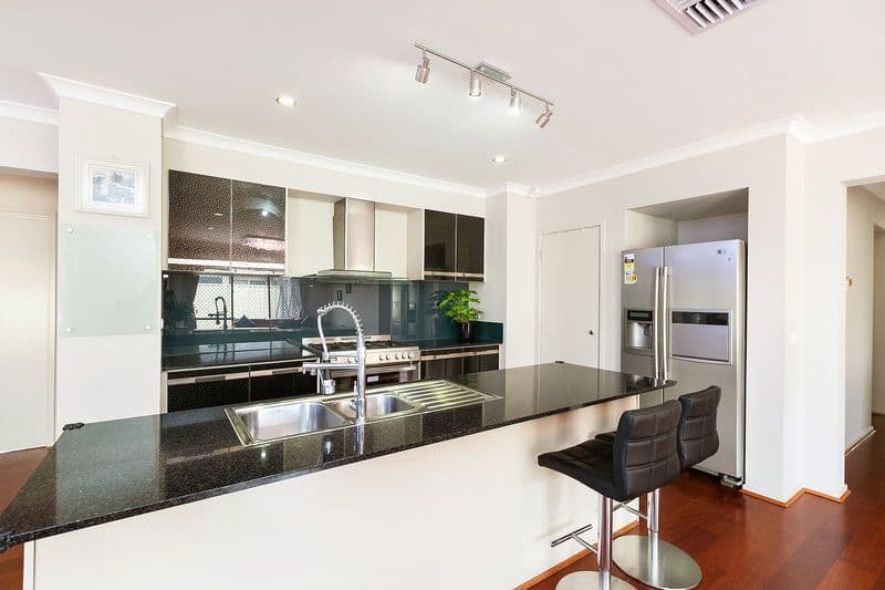 23 Farmhouse Boulevard, EPPING VIC 3076, Epping - Thumbnail 6