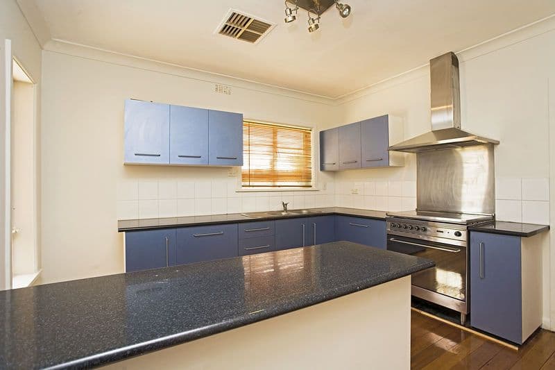 14 McBain Street, Altona - Thumbnail 3