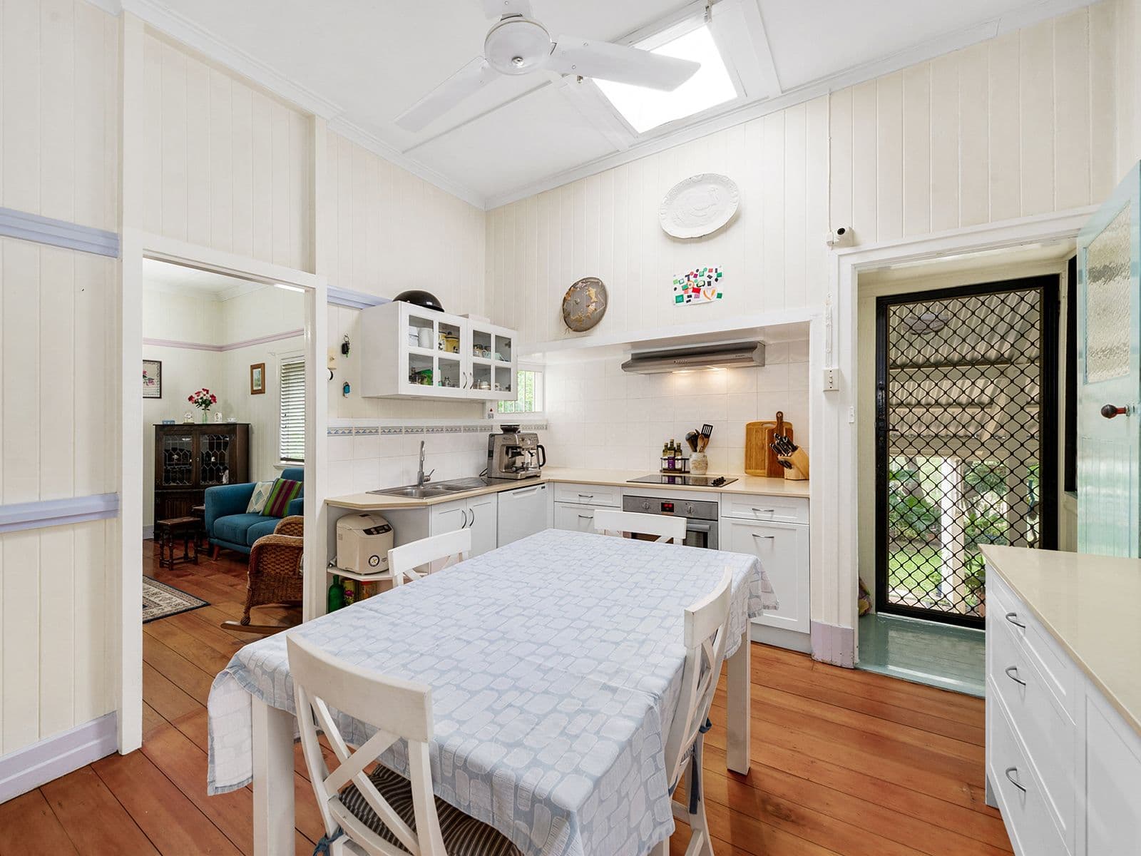 12 Blackheath Road, Oxley QLD 4075, Oxley - Thumbnail 3