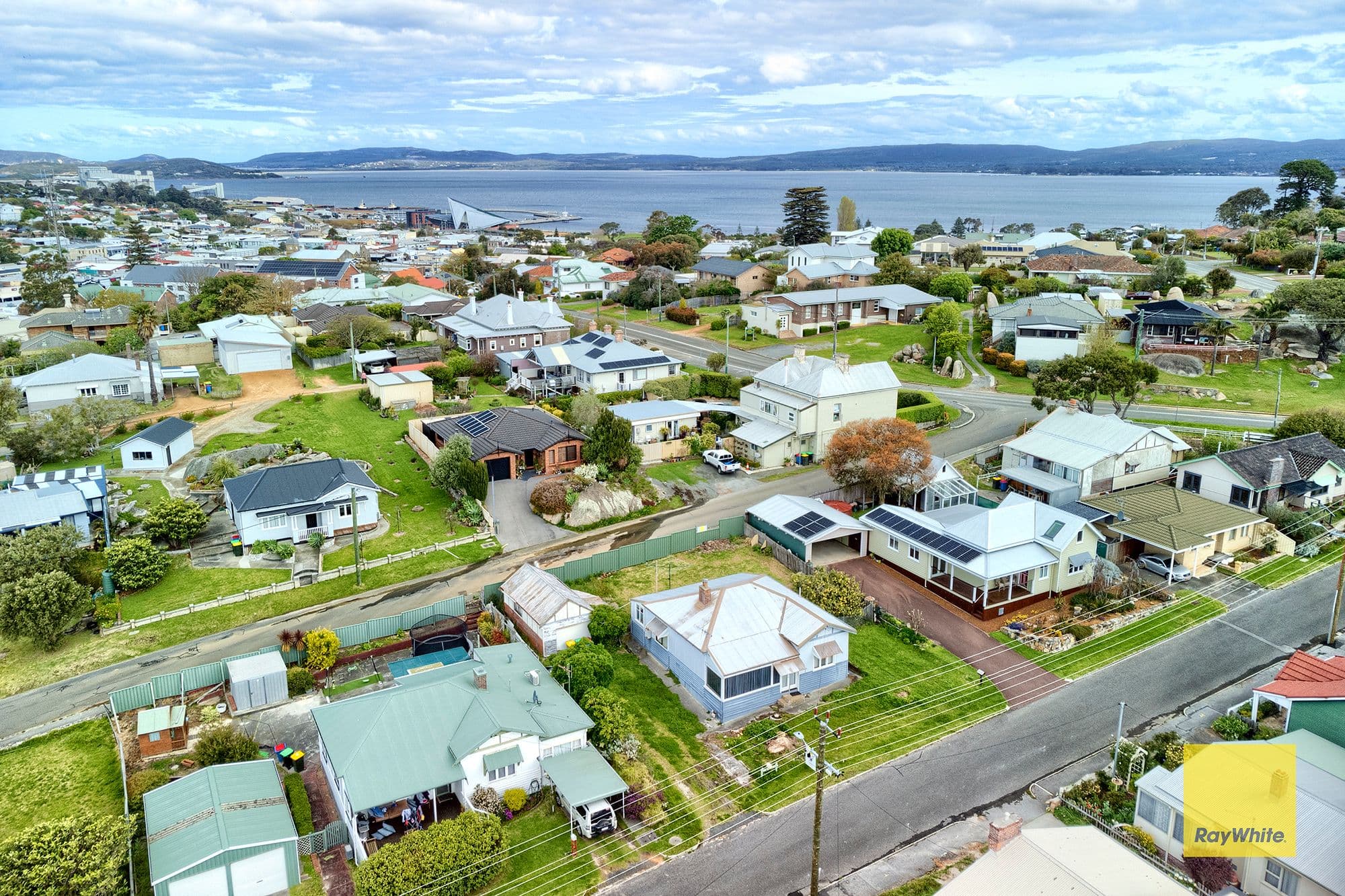 8 Alicia Street, Mount Melville WA 6330, Mount Melville - Thumbnail 2