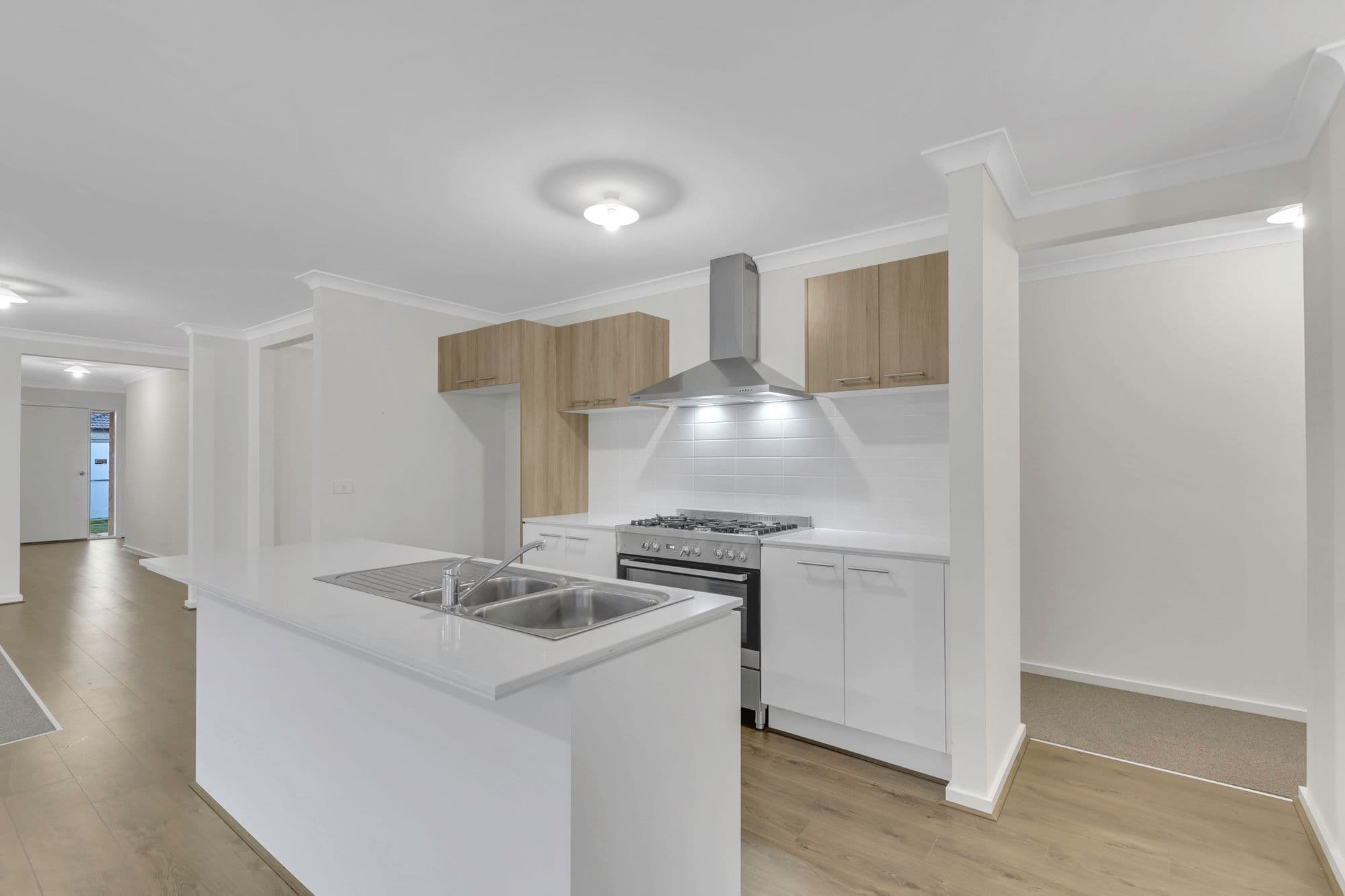 16 Colmar Street, Lara VIC 3212, Lara - Thumbnail 3