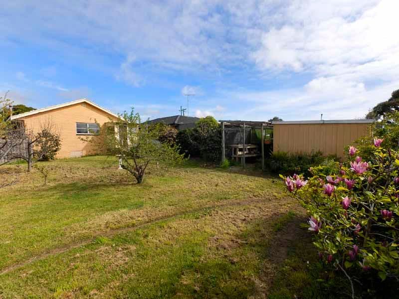 7 Mura Court, GROVEDALE VIC 3216, Grovedale - Thumbnail 2