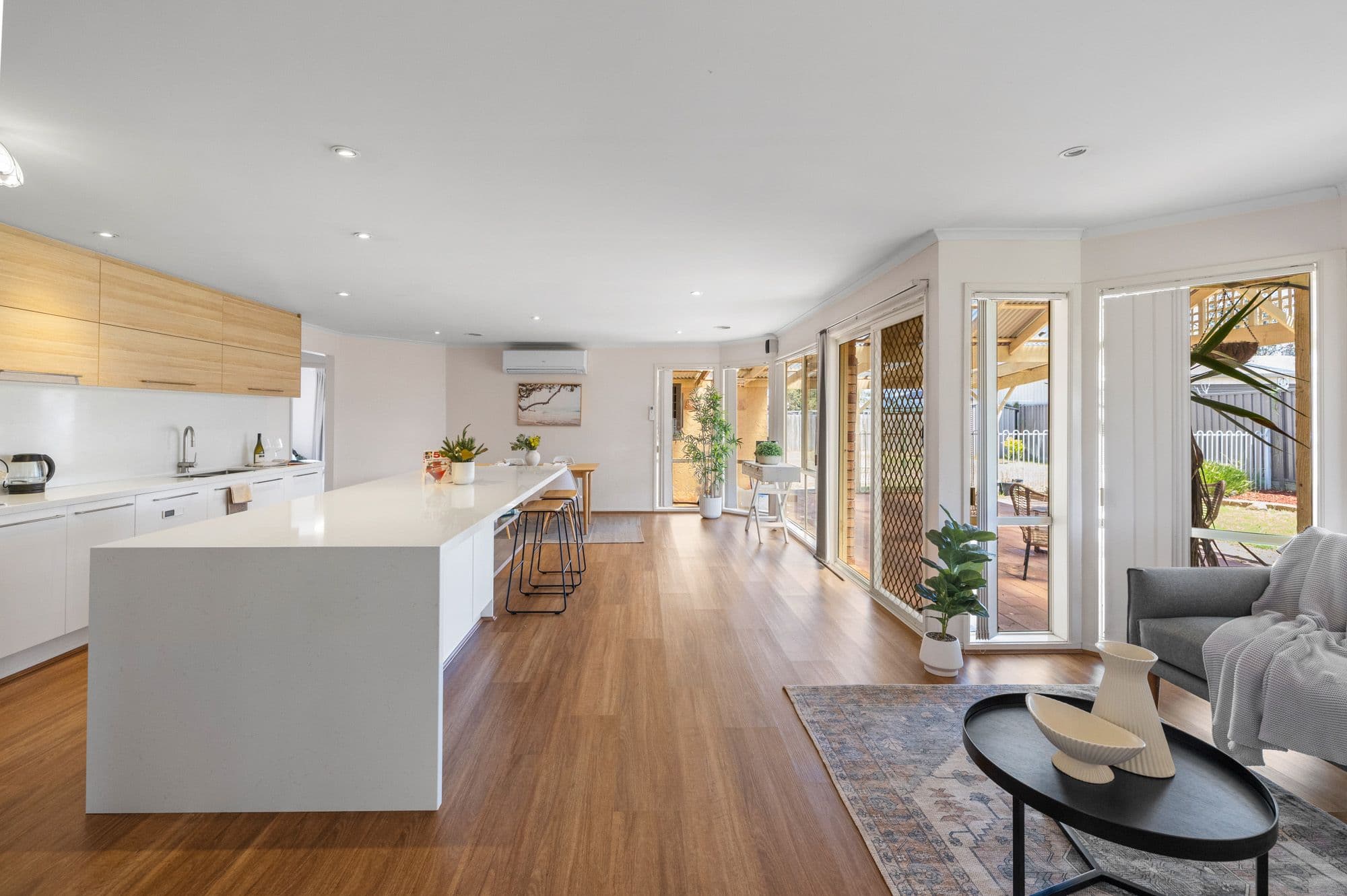 49 Black Forest Road, Werribee VIC 3030, Werribee - Thumbnail 3