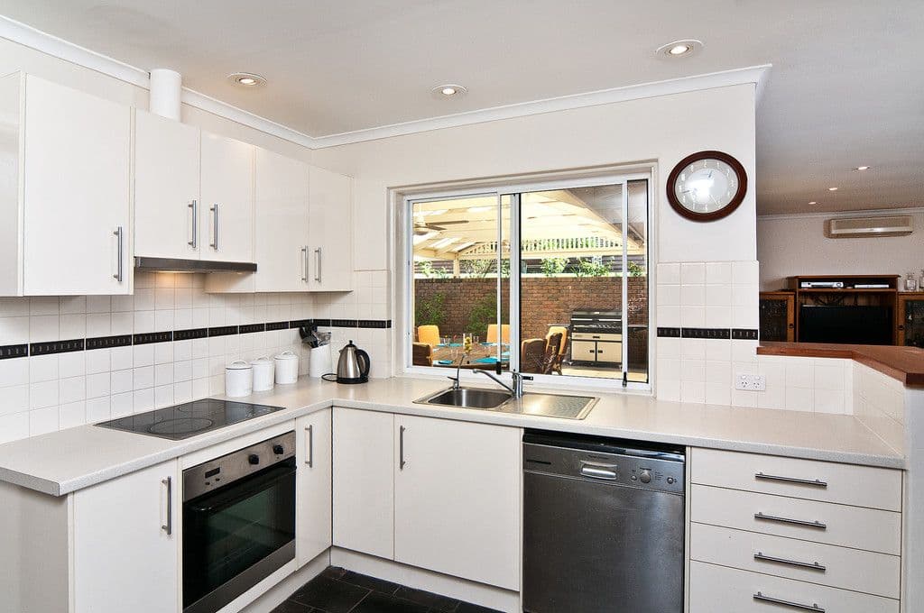 13 Elgin Way, FLAGSTAFF HILL SA 5159, Flagstaff Hill - Thumbnail 3