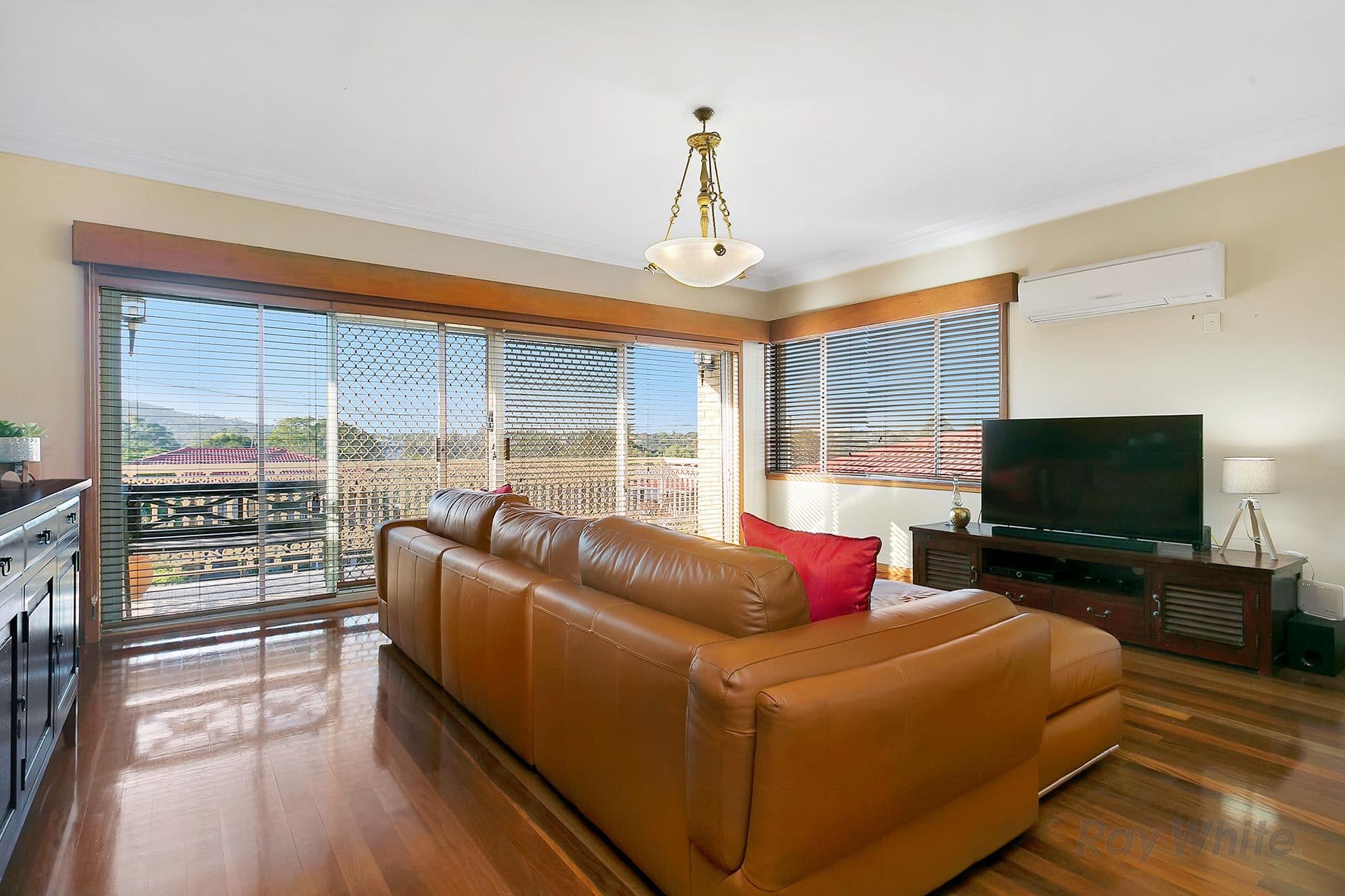 5 Bridgeport Street, Macgregor QLD 4109, Macgregor - Thumbnail 2