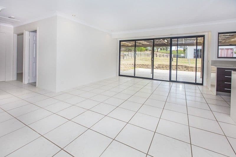 22 Rosella Street, Wellington Point QLD 4160, Wellington Point - Thumbnail 3