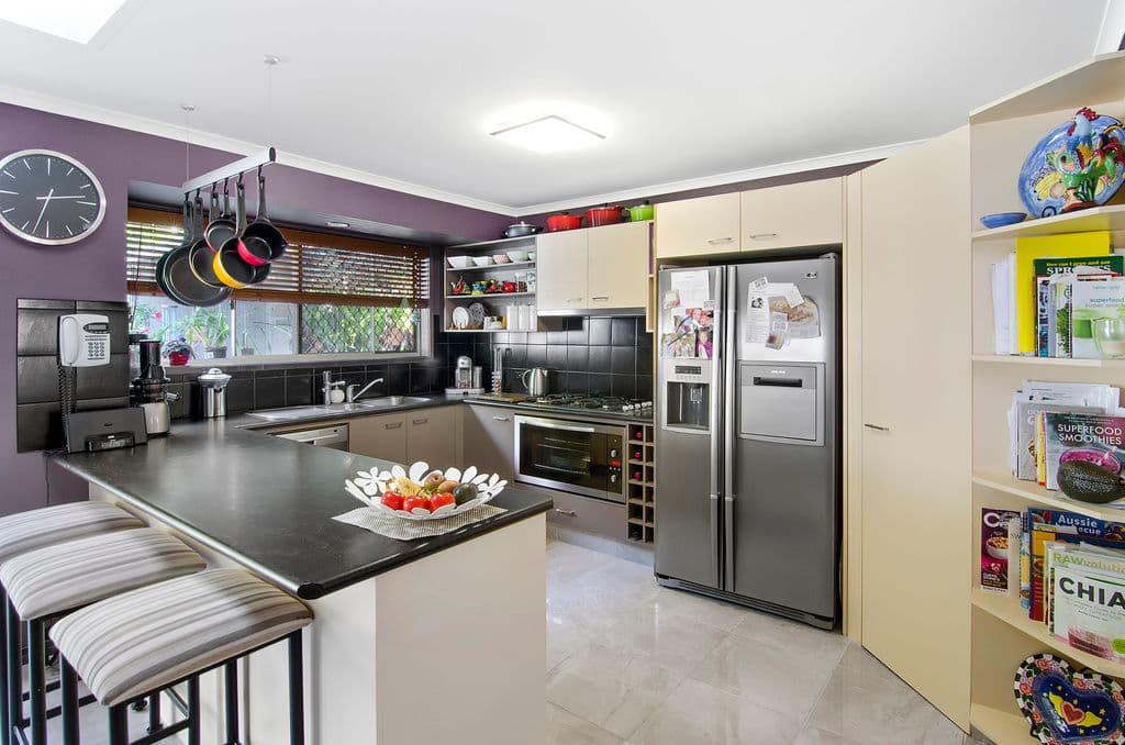104 K P McGrath Drive, ELANORA QLD 4221, Elanora - Thumbnail 5