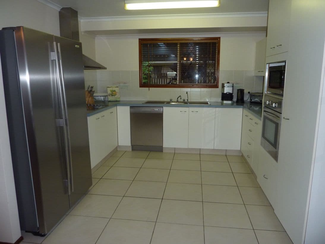 63 Banksia Avenue, ANDERGROVE QLD 4740, Andergrove - Thumbnail 4