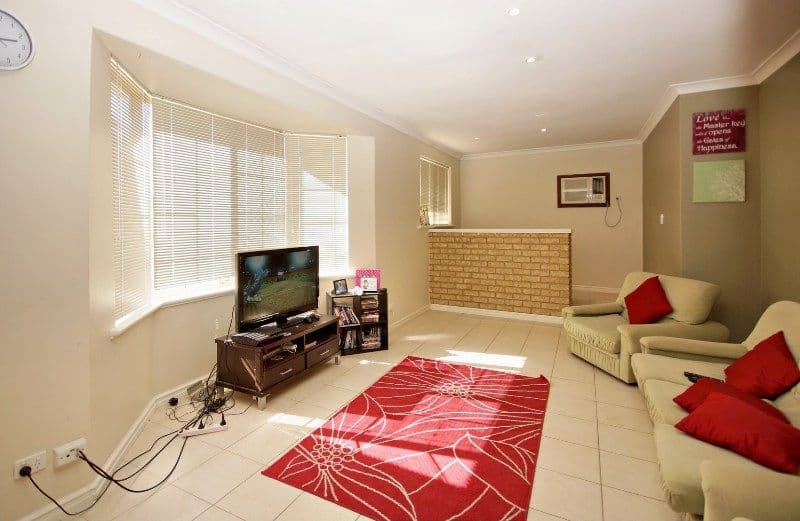 16 Sneddon Place, BALGA WA 6061, Balga - Thumbnail 2