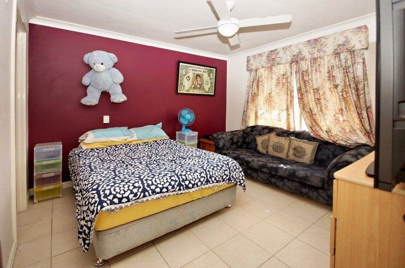 16 Sneddon Place, BALGA WA 6061, Balga - Thumbnail 8