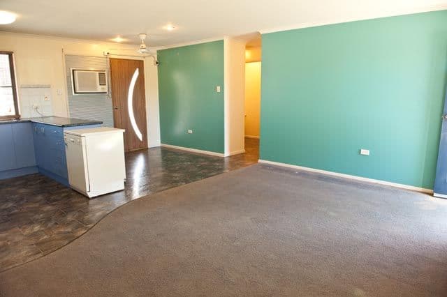 39 Barber Drive, EIMEO QLD 4740, Eimeo - Thumbnail 3