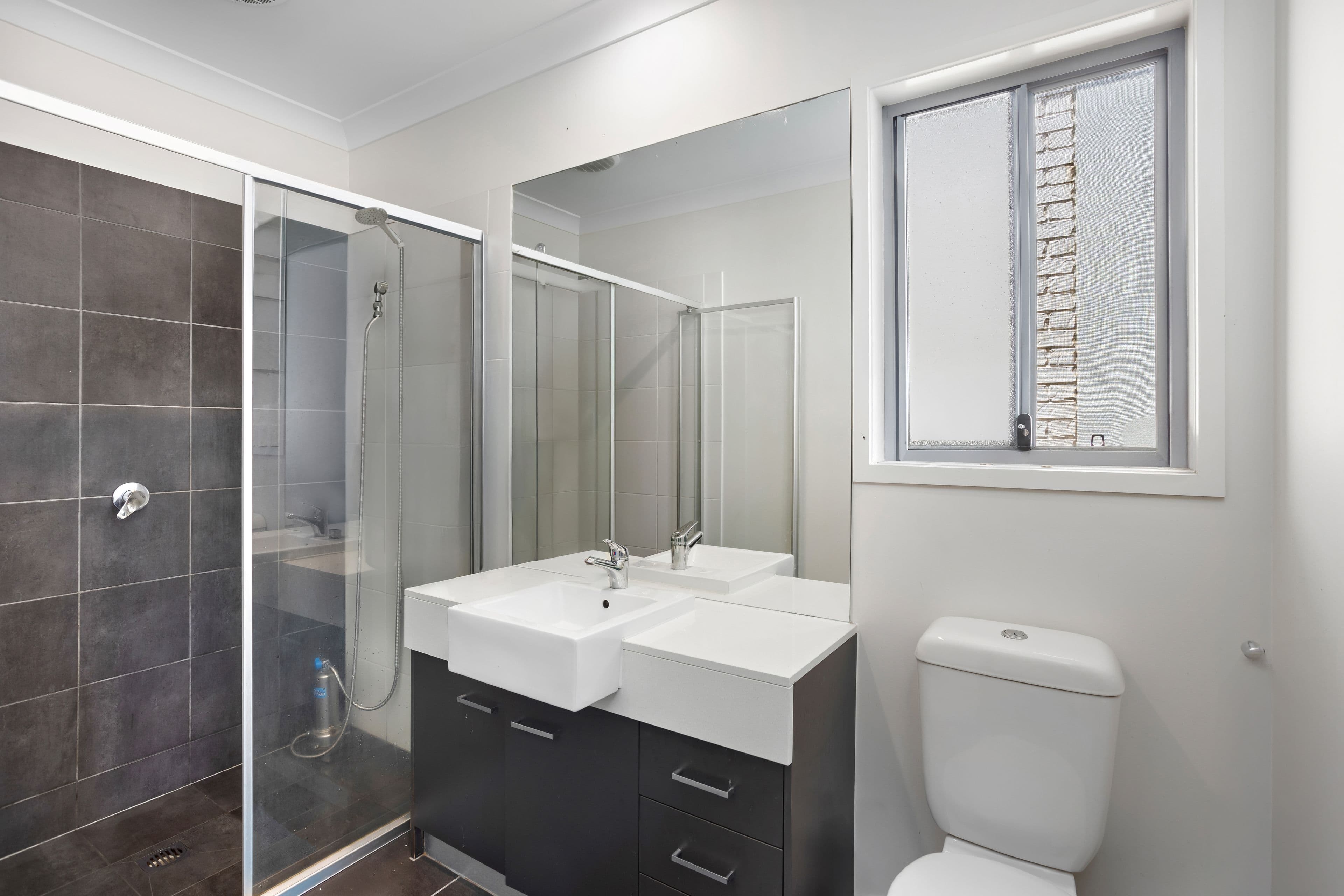 17 Boston Terrace, Coomera QLD 4209, Coomera - Thumbnail 7
