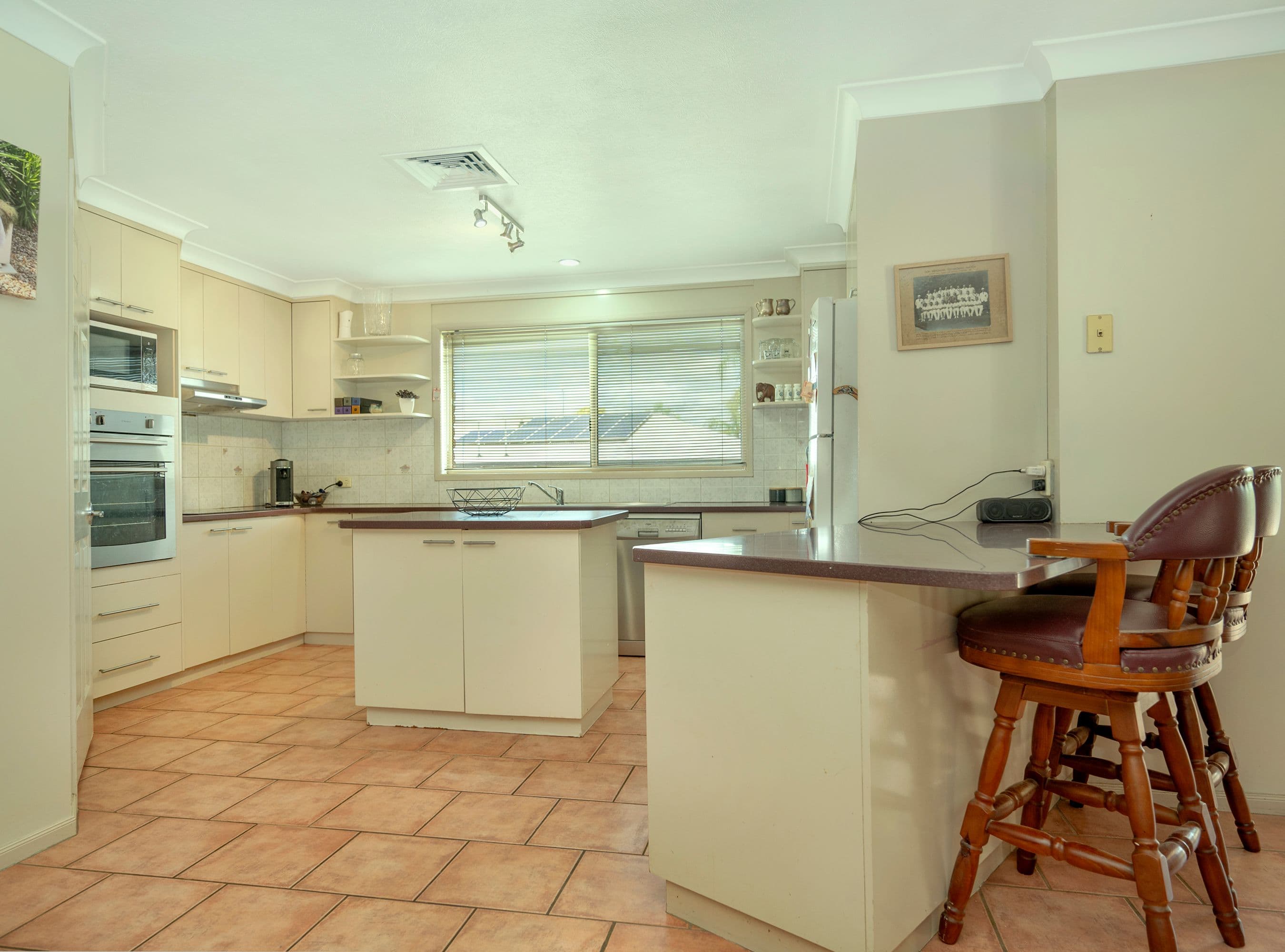 19 Rutherford Road, Withcott QLD 4352, Withcott - Thumbnail 4