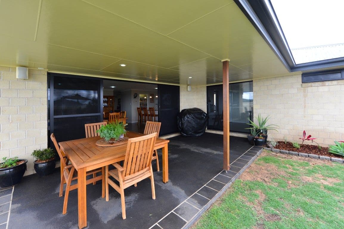 7 Carla Crescent, WESTBROOK QLD 4350, Westbrook - Thumbnail 6