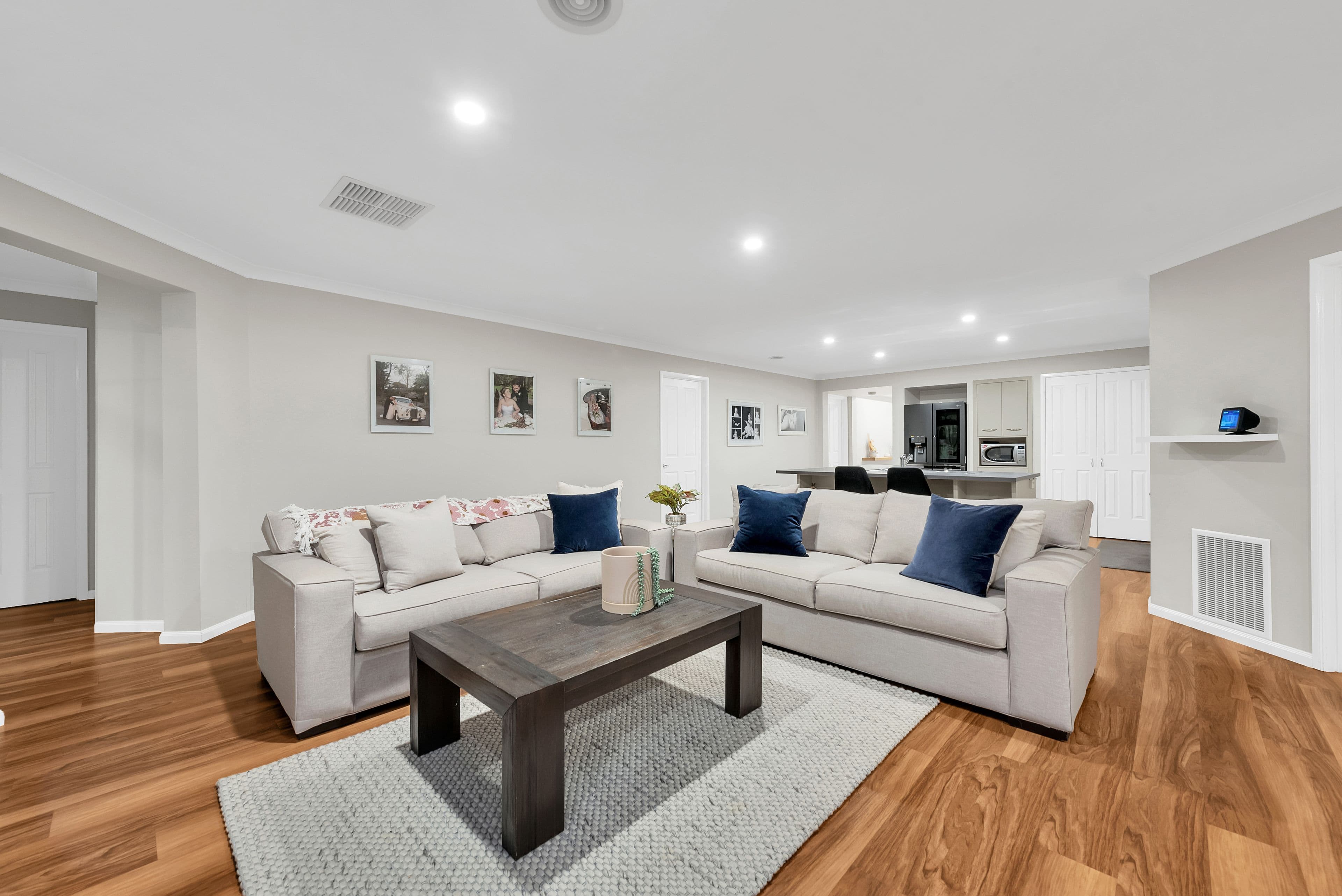 5 Buchan Green, Pakenham VIC 3810, Pakenham - Thumbnail 5