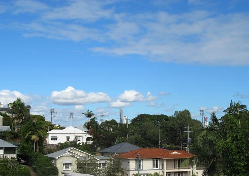 11 Pine Street, HAMILTON QLD 4007, Hamilton - Thumbnail 2