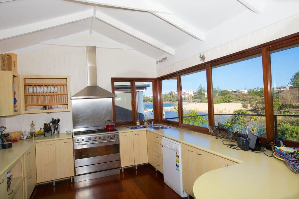14 Cooroora Street, Dicky Beach QLD 4551, Dicky Beach - Thumbnail 7