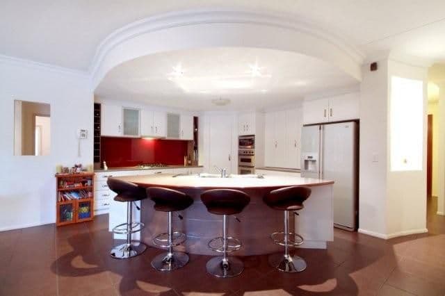 6 Howard Street, MIDDLE RIDGE QLD 4350, Middle Ridge - Thumbnail 2