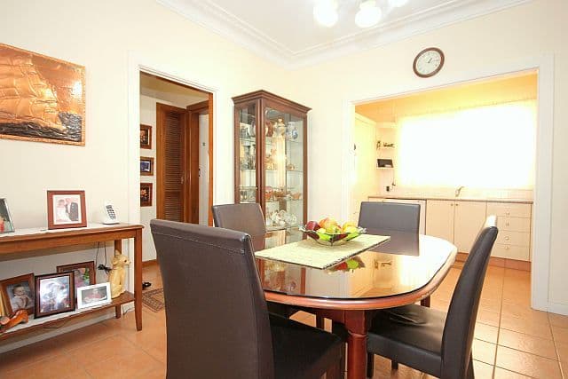 14 Petunia Avenue, BANKSTOWN NSW 2200, Bankstown - Thumbnail 4