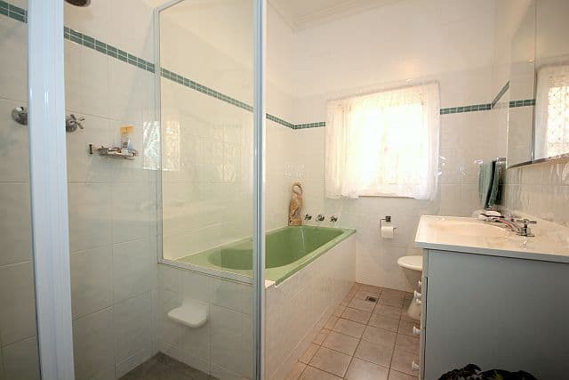 14 Petunia Avenue, BANKSTOWN NSW 2200, Bankstown - Thumbnail 8