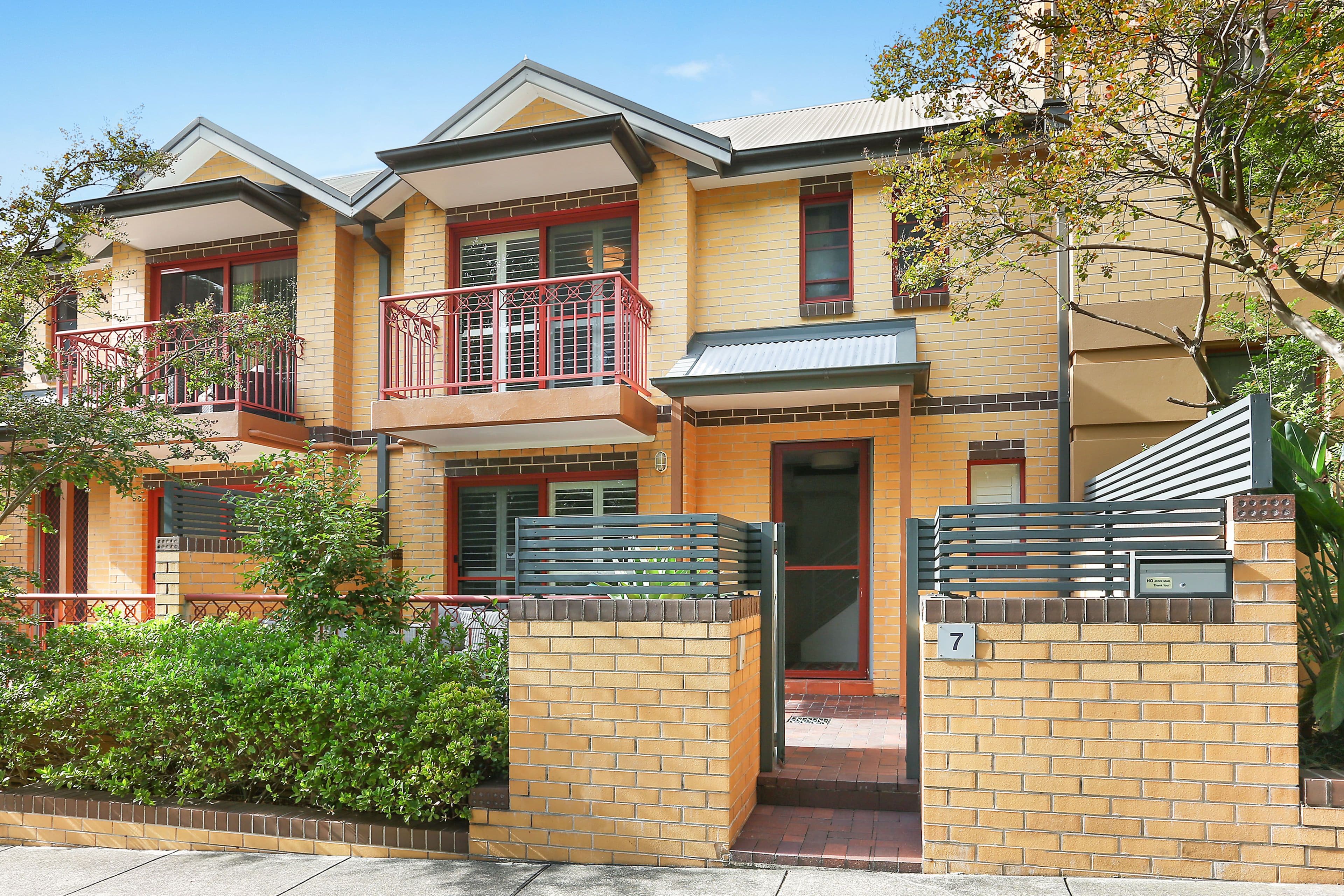 1 Foy Street, Balmain NSW 2041, Balmain - Thumbnail 2