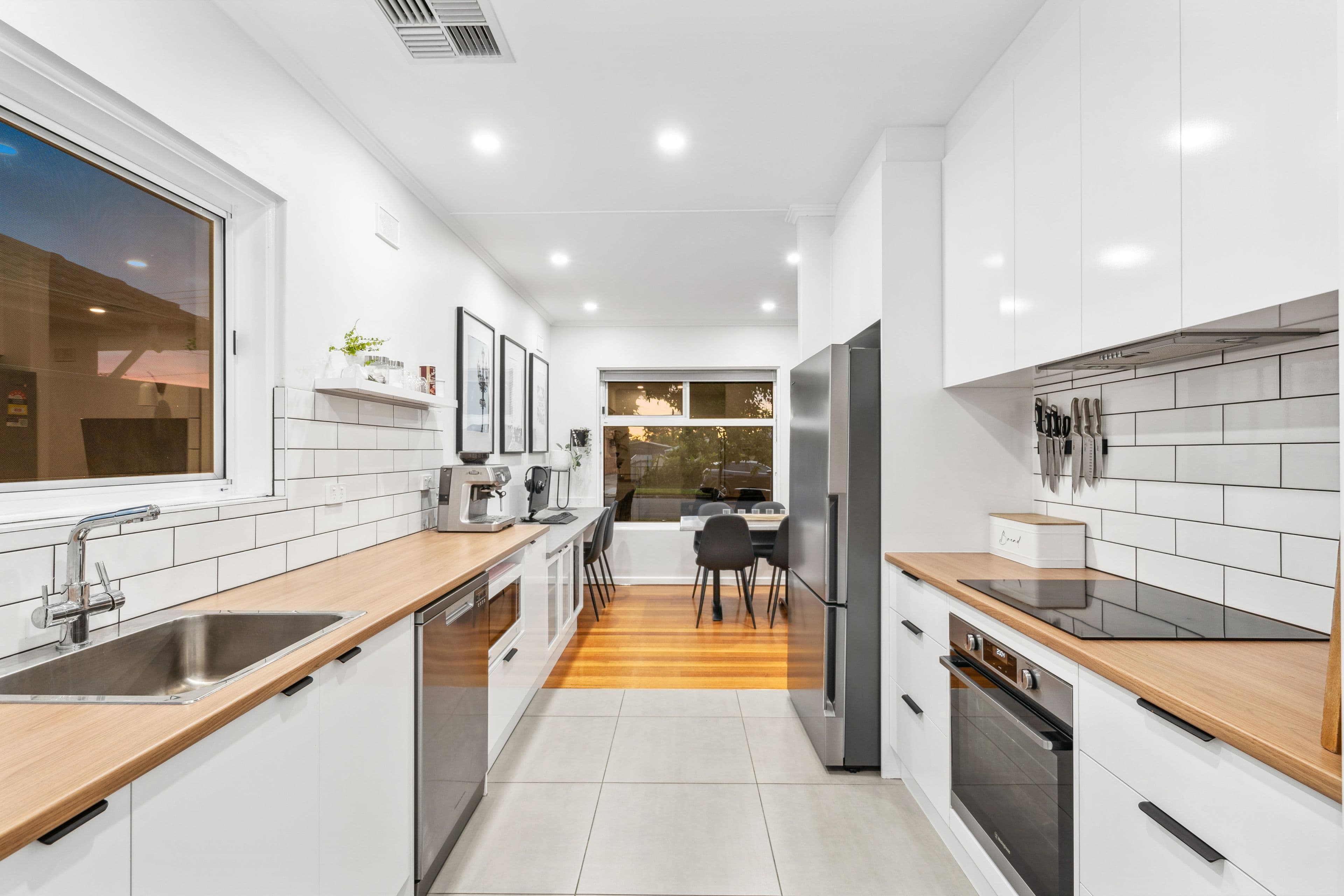 19 Kingborn Avenue, Seaton SA 5023, Seaton - Image 1