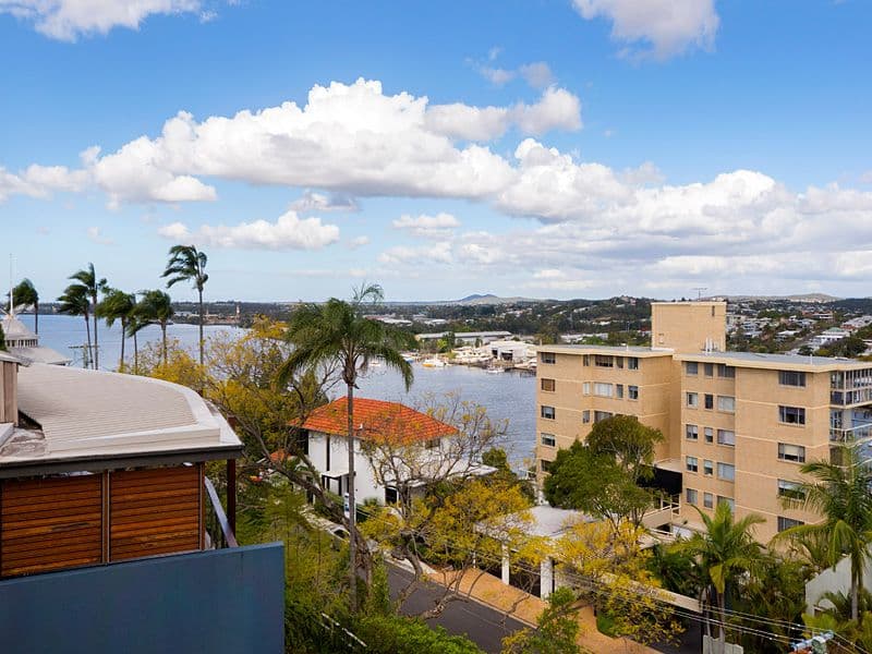 16 Mullens Street, HAMILTON QLD 4007, Hamilton - Thumbnail 3