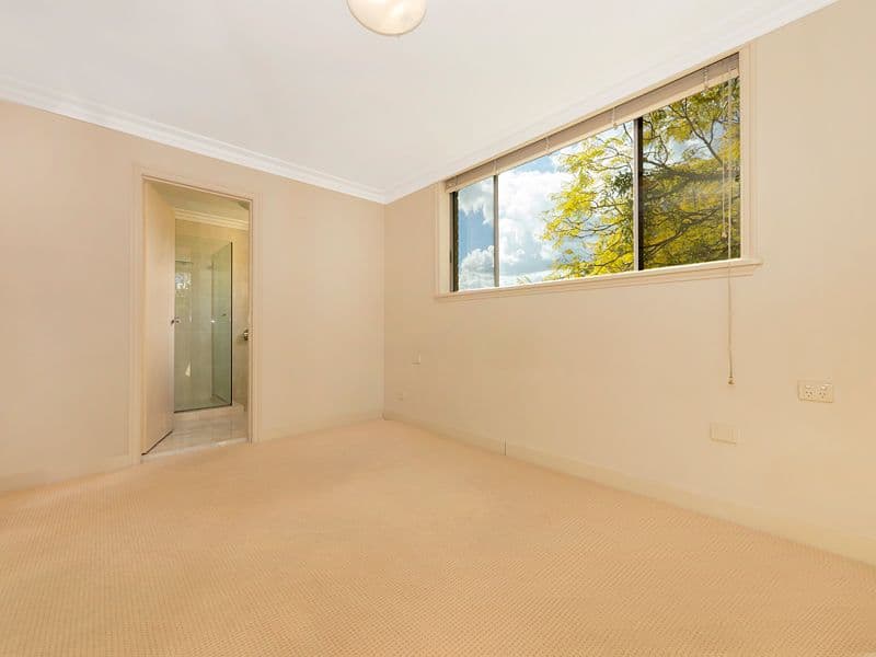 16 Mullens Street, HAMILTON QLD 4007, Hamilton - Thumbnail 7