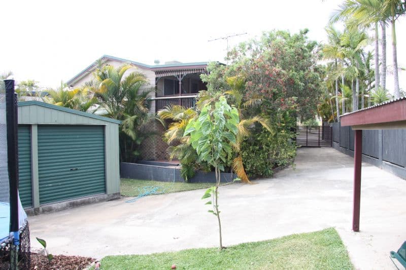 12 Pettys Road, EVERTON HILLS QLD 4053, Everton Hills - Thumbnail 2