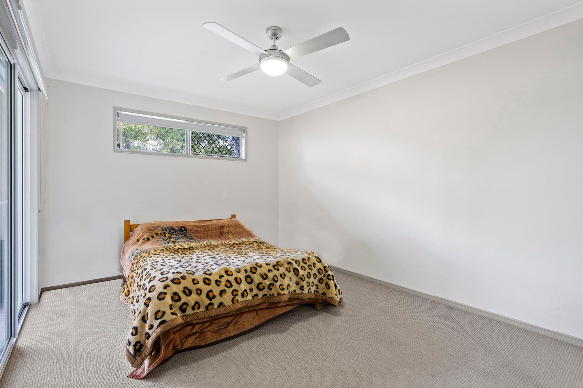 16 Coverack Street, Leichhardt QLD 4305, Leichhardt - Thumbnail 5