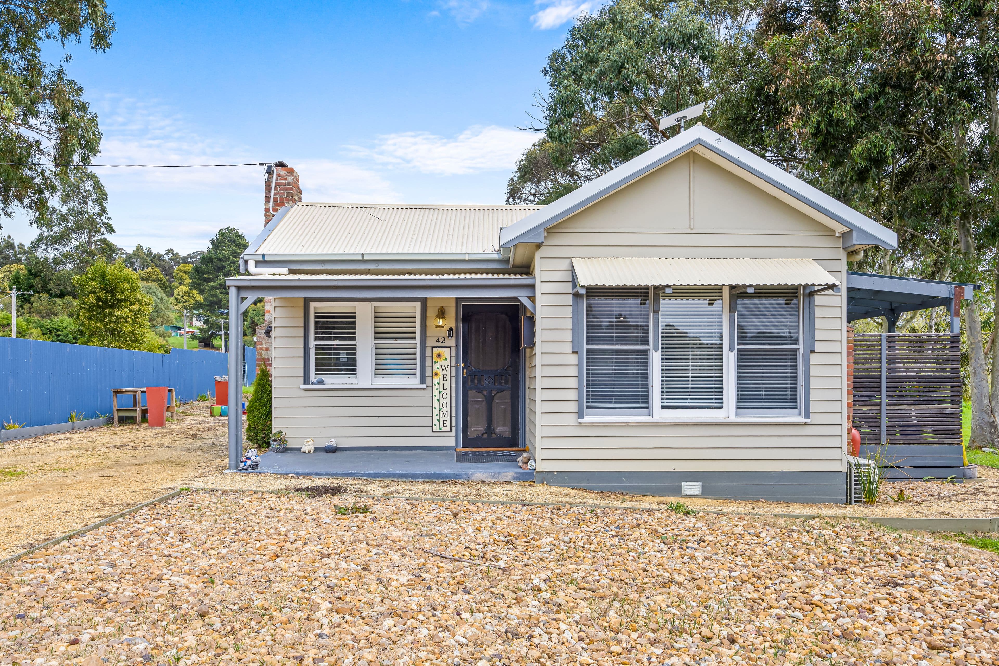 42 Main Road, Mount Egerton VIC 3352, Mount Egerton - Thumbnail 2