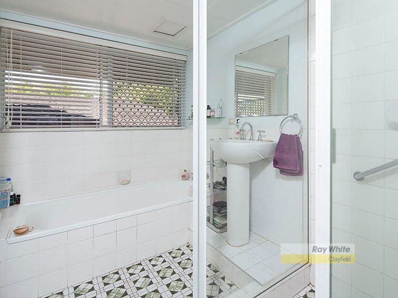 8 Bonney Avenue, Clayfield QLD 4011, Clayfield - Thumbnail 7