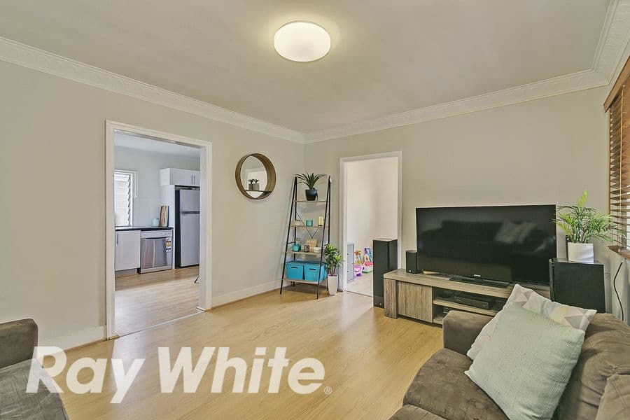 96 Railway Parade, Woodridge QLD 4114, Woodridge - Thumbnail 3