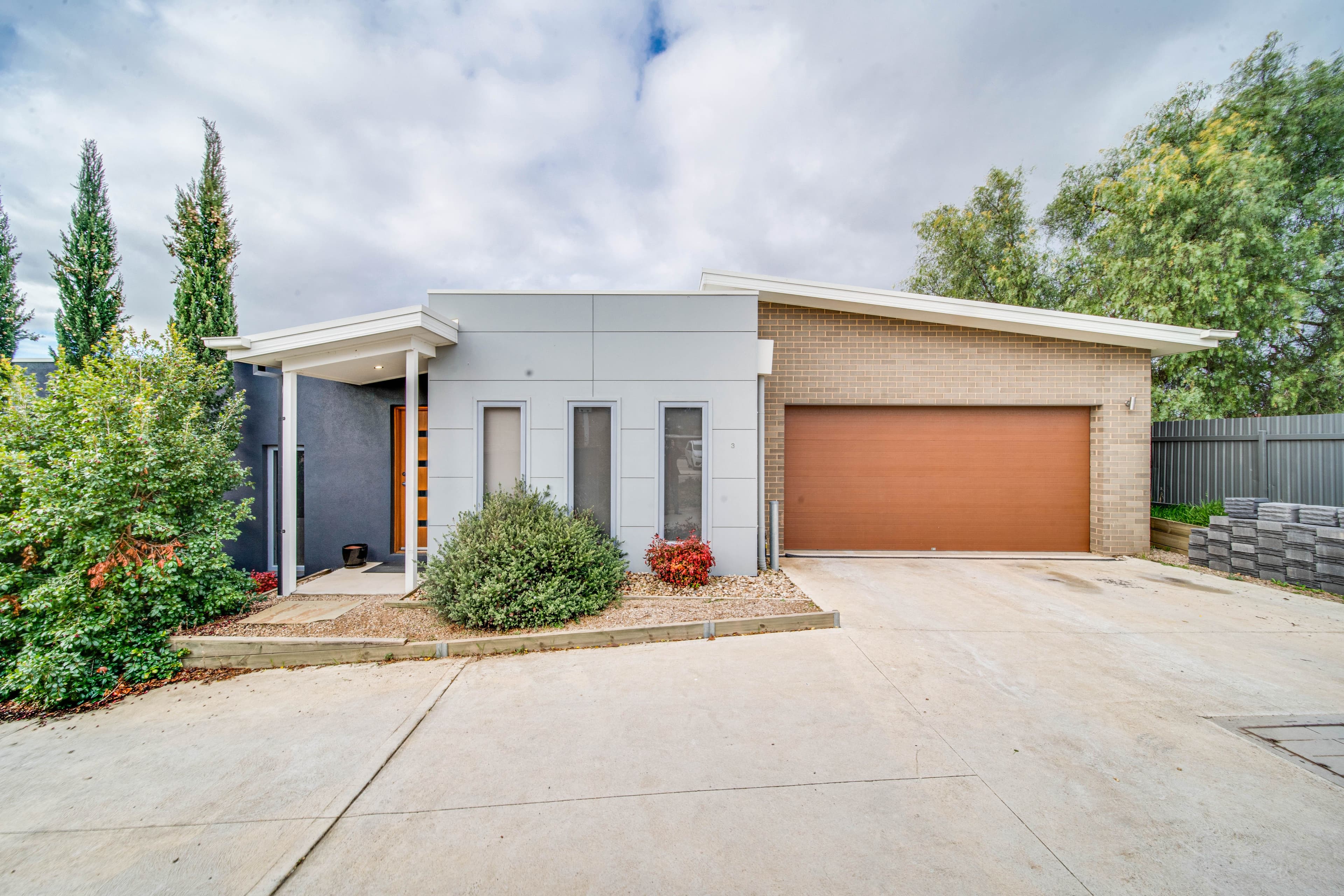 360 Eaglehawk Road, California Gully VIC 3556, California Gully - Thumbnail 2