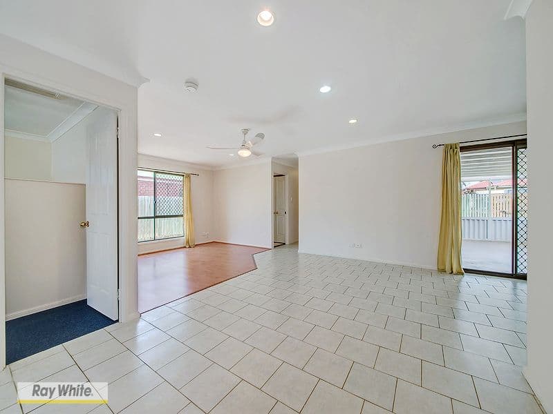 9 Callistemon Court, ROTHWELL QLD 4022, Rothwell - Thumbnail 3
