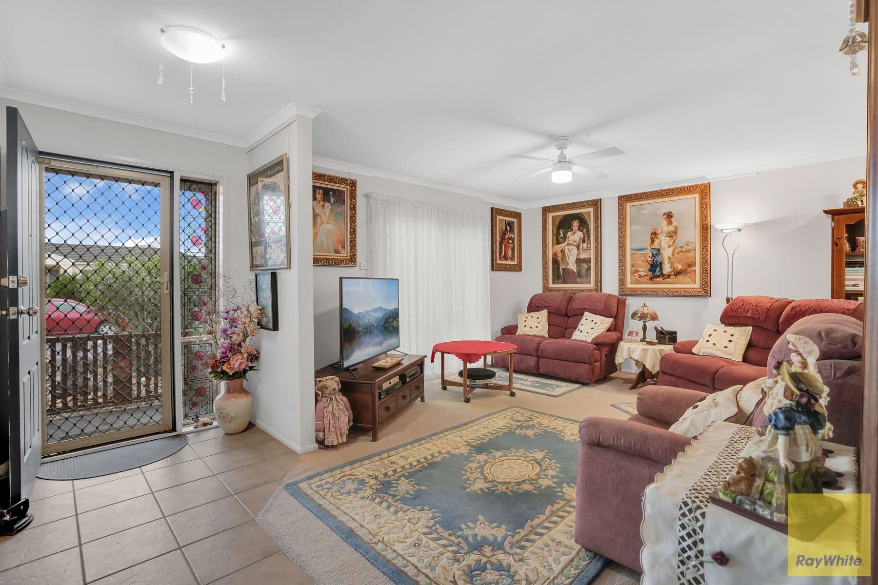 6 Xavier Court, Werribee VIC 3030, Werribee - Thumbnail 2