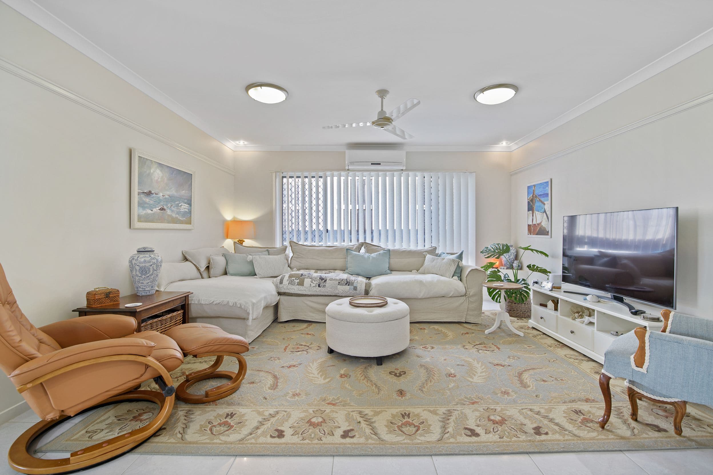 3 Scampi Drive, Clinton QLD 4680, Clinton - Thumbnail 2
