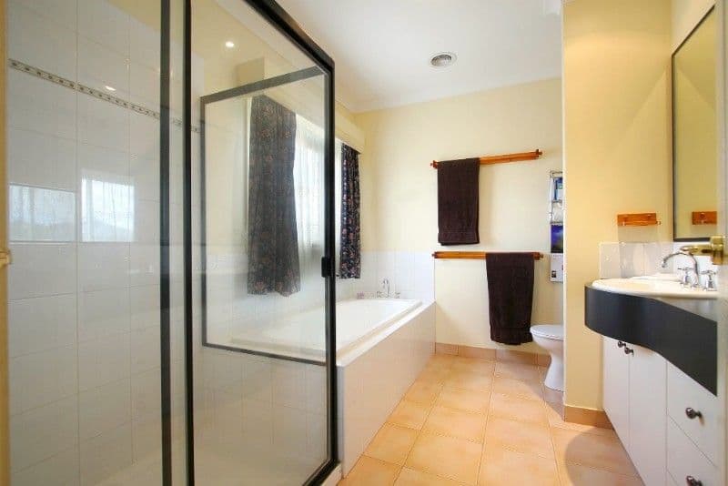 9 Settlers Court, PAKENHAM VIC 3810, Pakenham - Thumbnail 8
