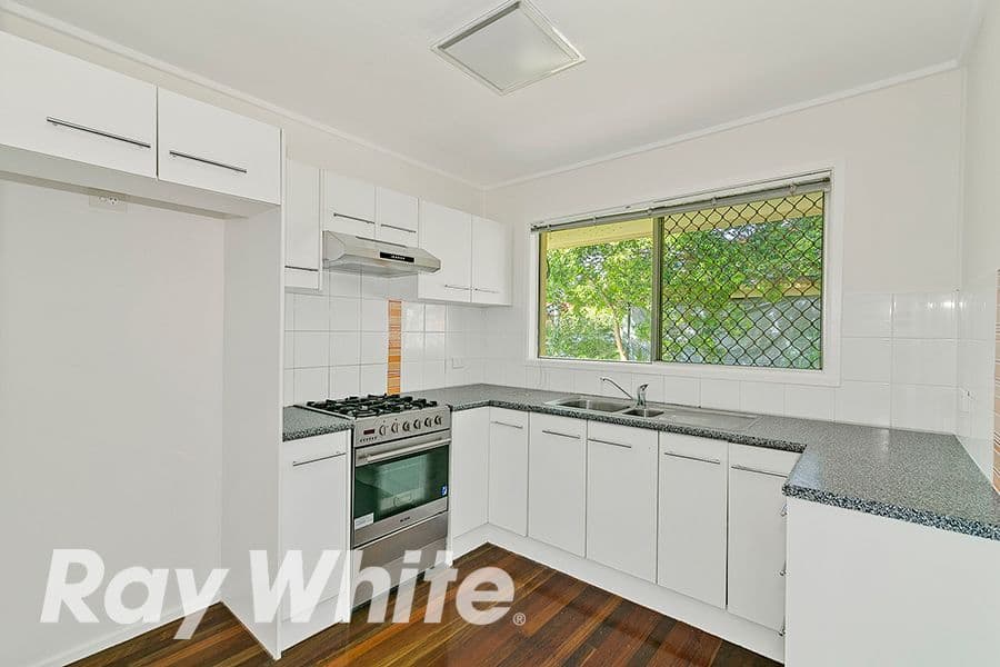 25 Yugumbri Crescent, Logan Central QLD 4114, Logan Central - Thumbnail 2