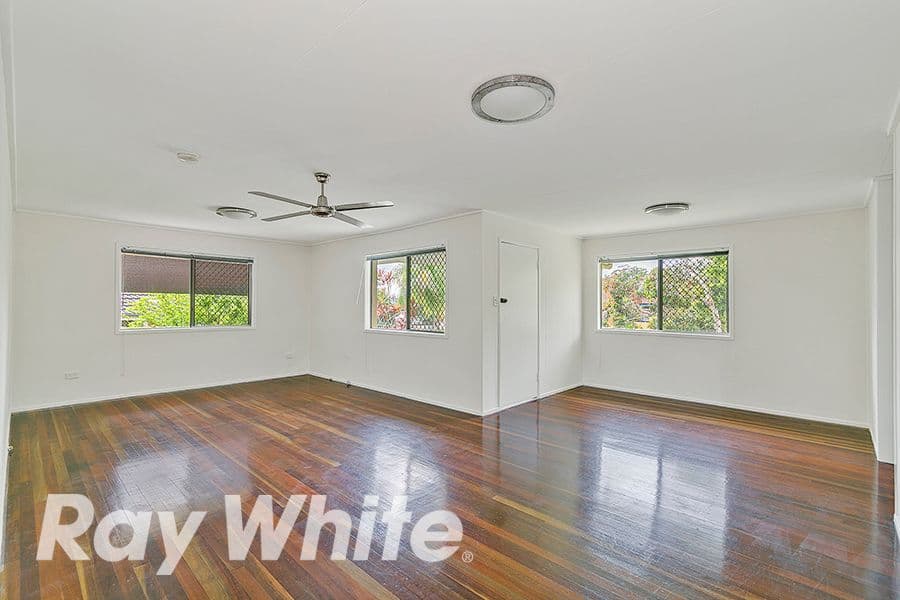 25 Yugumbri Crescent, Logan Central QLD 4114, Logan Central - Thumbnail 4