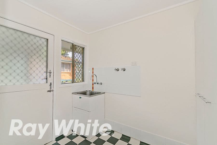 25 Yugumbri Crescent, Logan Central QLD 4114, Logan Central - Thumbnail 8