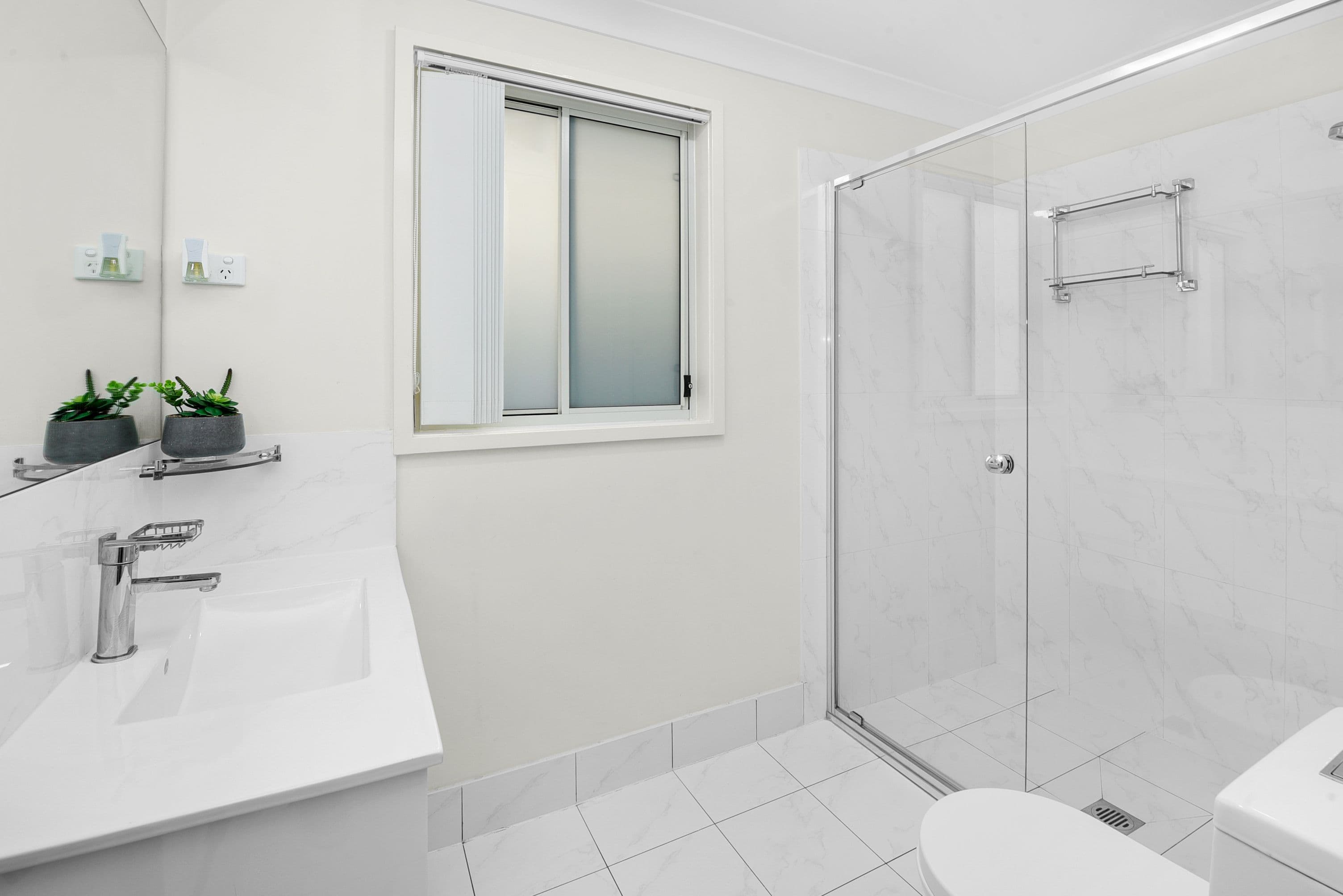 8 Stacey Street, Fairfield West - Thumbnail 4