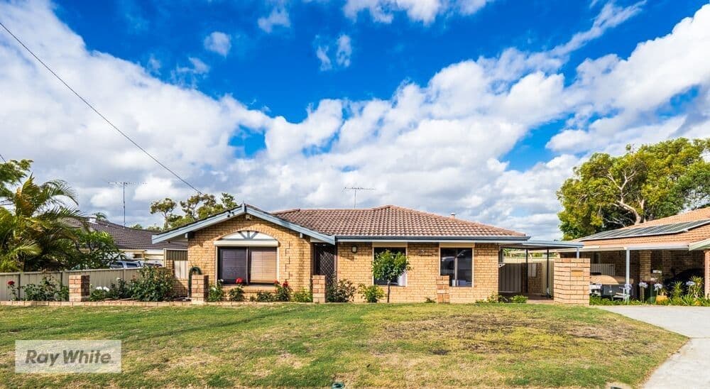 40 Oakleaf Circle, Mirrabooka WA 6061, Mirrabooka - Image 1