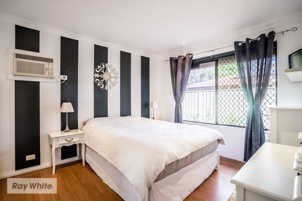 40 Oakleaf Circle, Mirrabooka WA 6061, Mirrabooka - Thumbnail 5